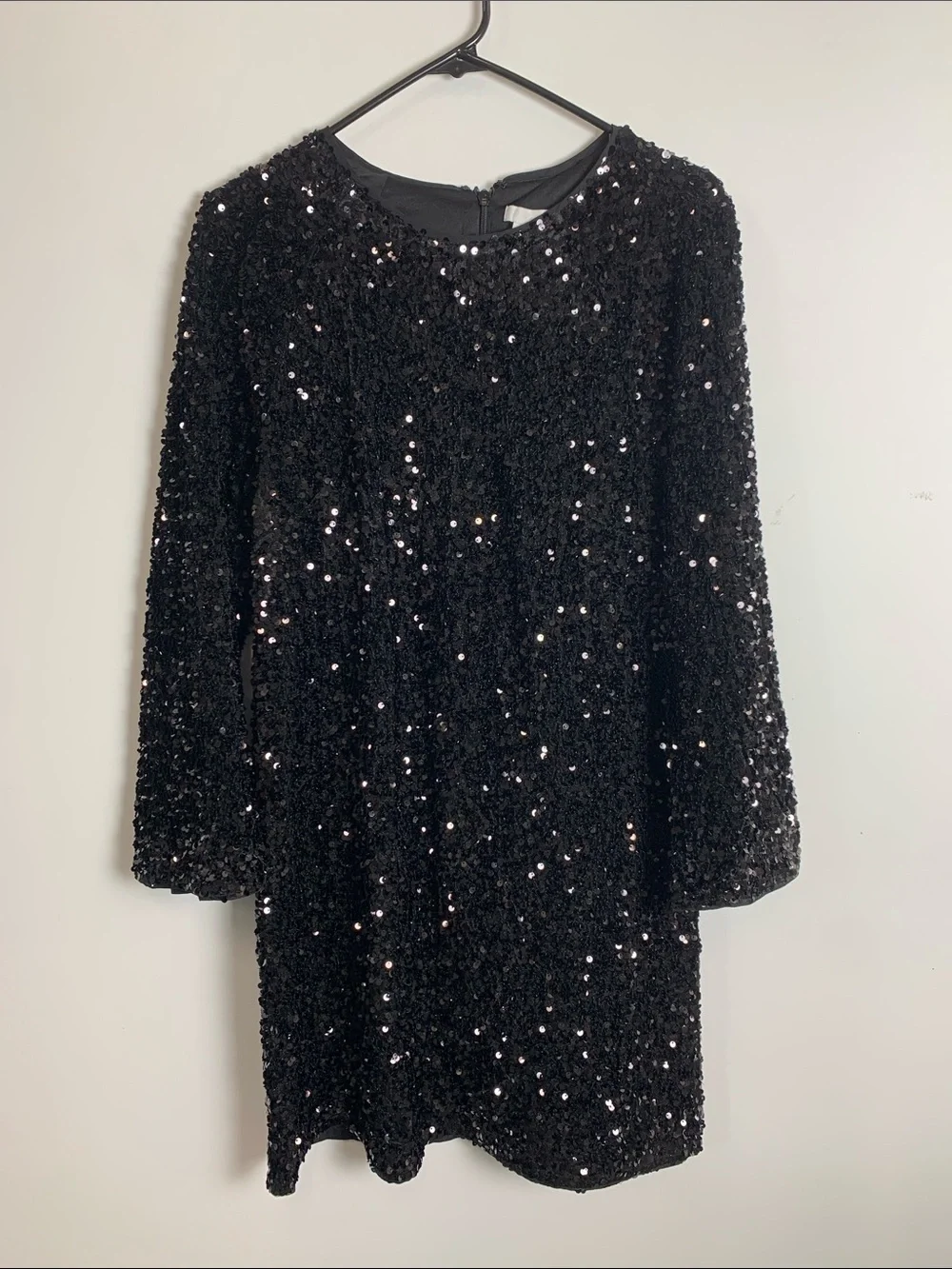 h&m black shift dress H&M Black Shift Dress US 2/4 Beaded V-Neck Glam Sleeveless Y2K Cocktail  Party